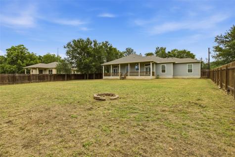 182 Waipahoehoe Drive Bastrop TX 78602