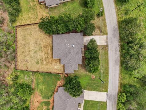182 Waipahoehoe Drive Bastrop TX 78602