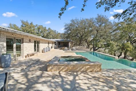 2910 Fall Creek Road Spicewood TX 78669