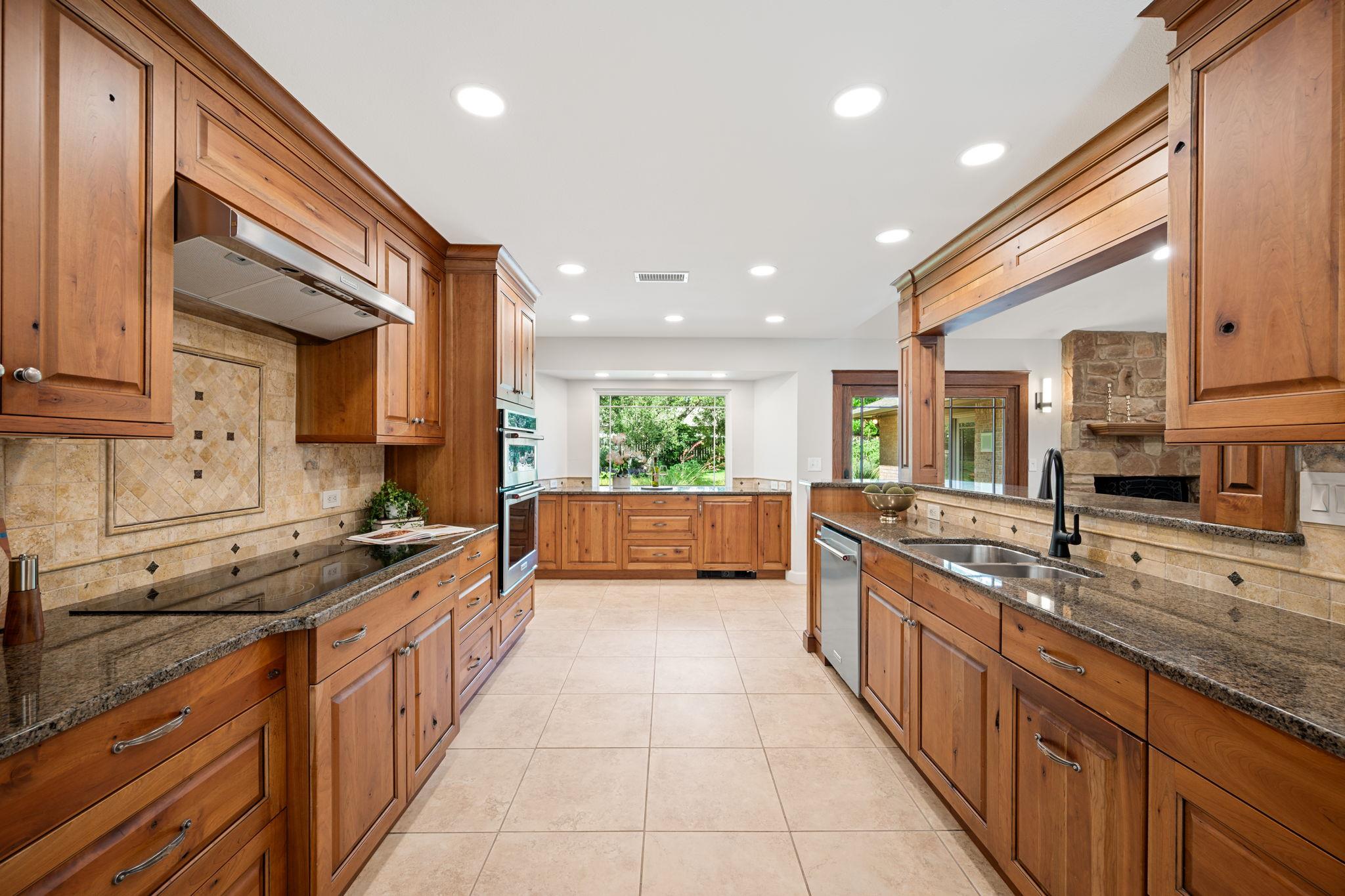 11924 Brookwood Circle Austin TX 78750