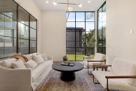 4414 Banister Lane Austin TX 78745