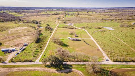 3370 Pettytown Road Dale TX 78616