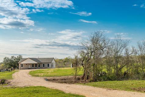 3370 Pettytown Road Dale TX 78616