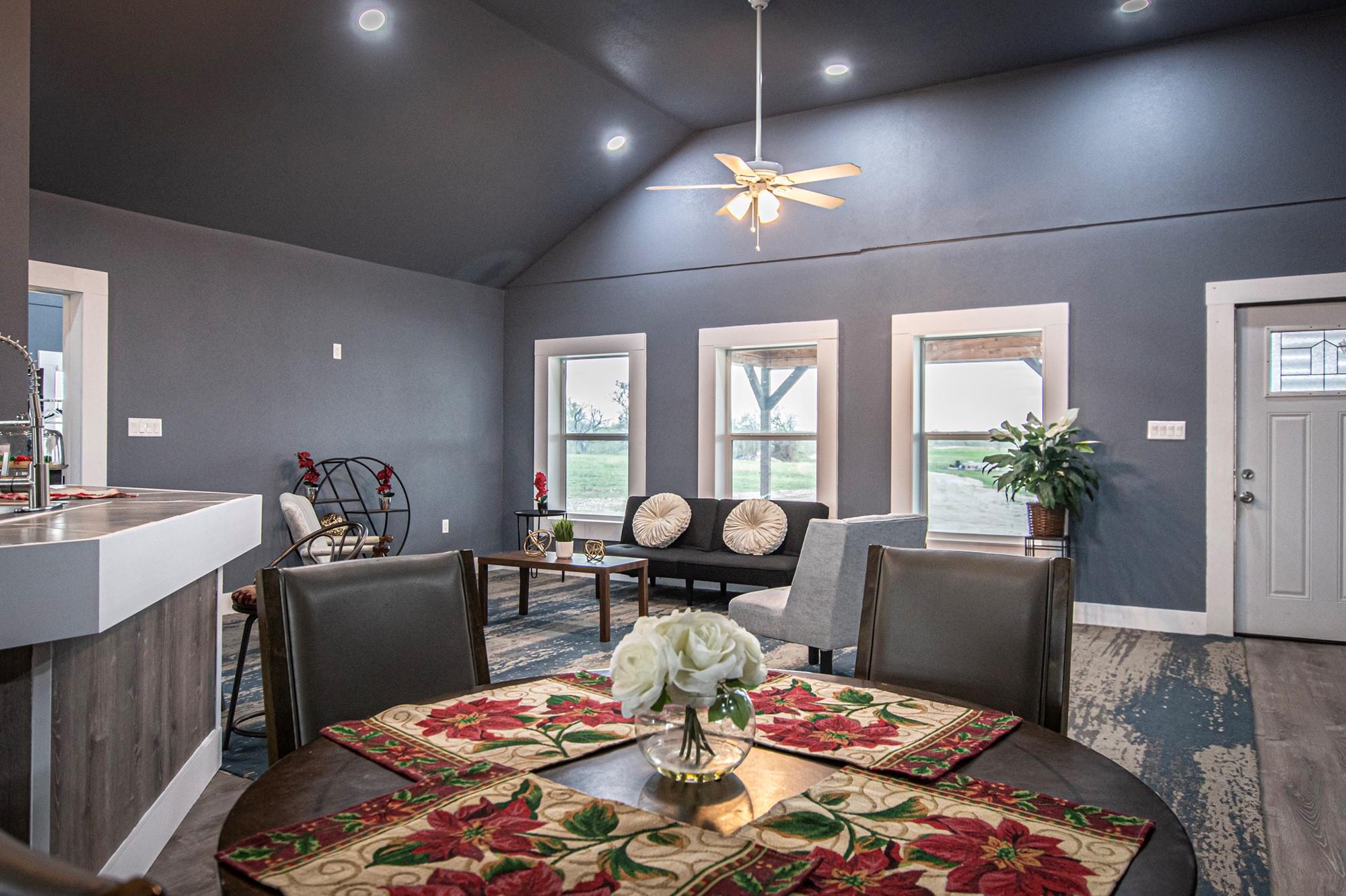 3370 Pettytown Road Dale TX 78616