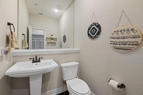452 Pienza Drive Georgetown TX 78628