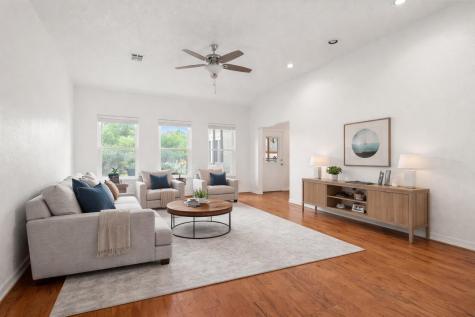128 W Persimmon Drive Granite Shoals TX 78654