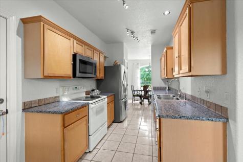 128 W Persimmon Drive Granite Shoals TX 78654