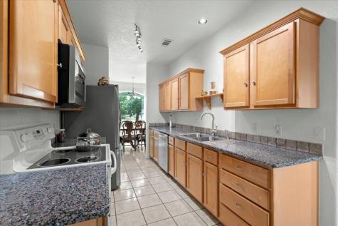 128 W Persimmon Drive Granite Shoals TX 78654
