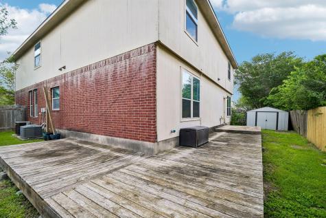 123 Cowboy Cove Kyle TX 78640