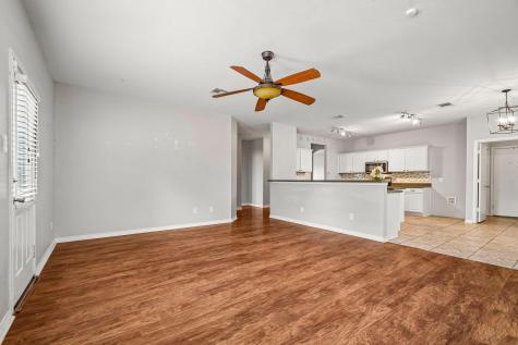 123 Cowboy Cove Kyle TX 78640