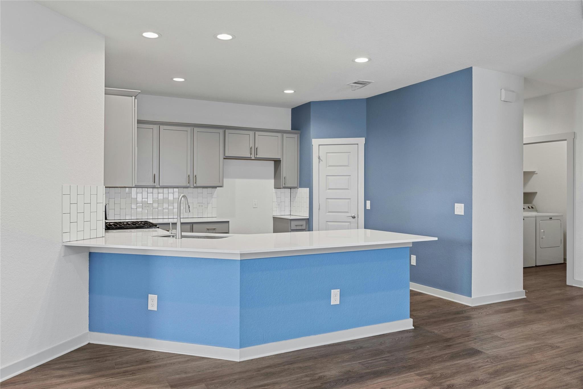 141 Parryi Cove Leander TX 78641