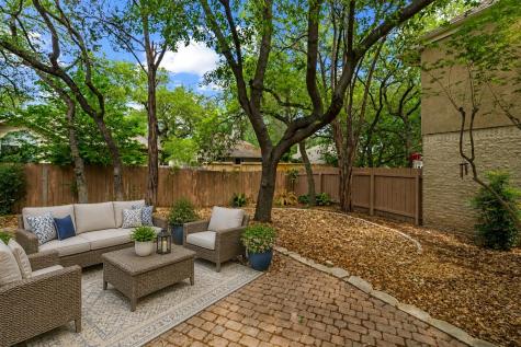 6 Muirfield Greens Cove Lakeway TX 78738