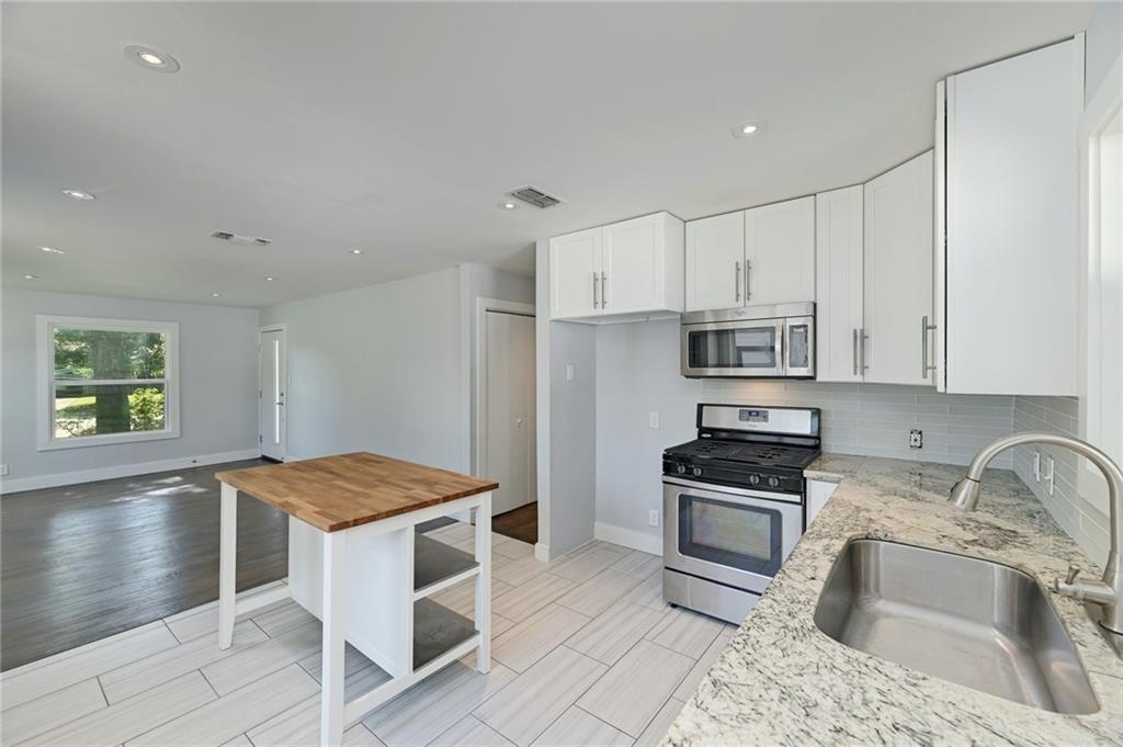 8318 Burrell Drive Austin TX 78757