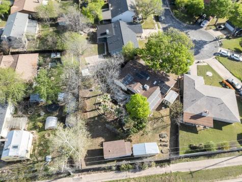 8102 Furness Cove Austin TX 78753