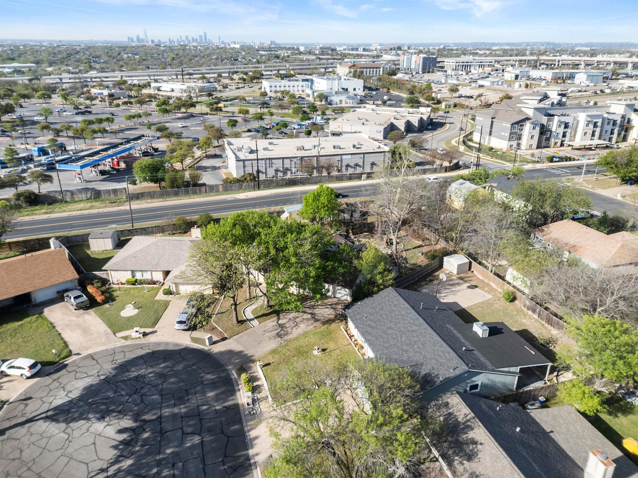 8102 Furness Cove Austin TX 78753