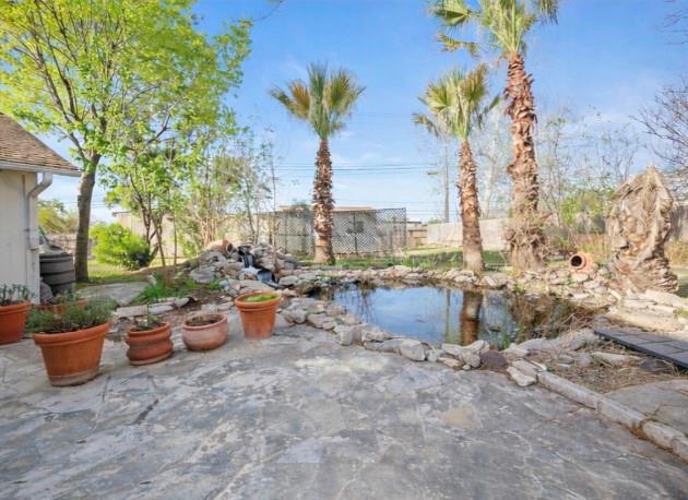 8102 Furness Cove Austin TX 78753