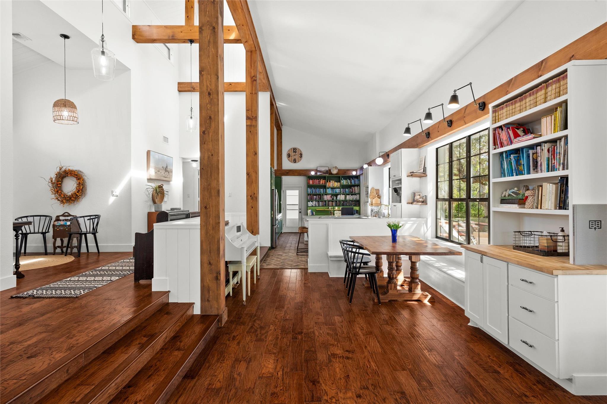 16201 Westview Trail Austin TX 78737