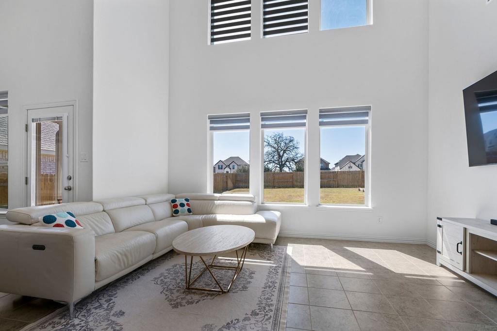 631 Breeze Hollow Lane Georgetown TX 78628