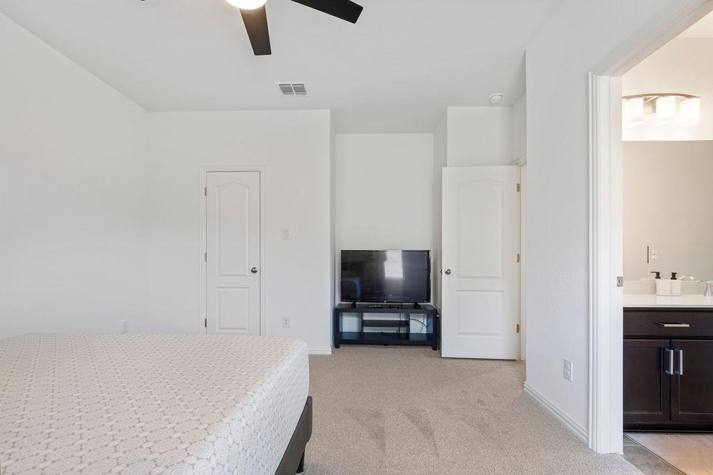 631 Breeze Hollow Lane Georgetown TX 78628
