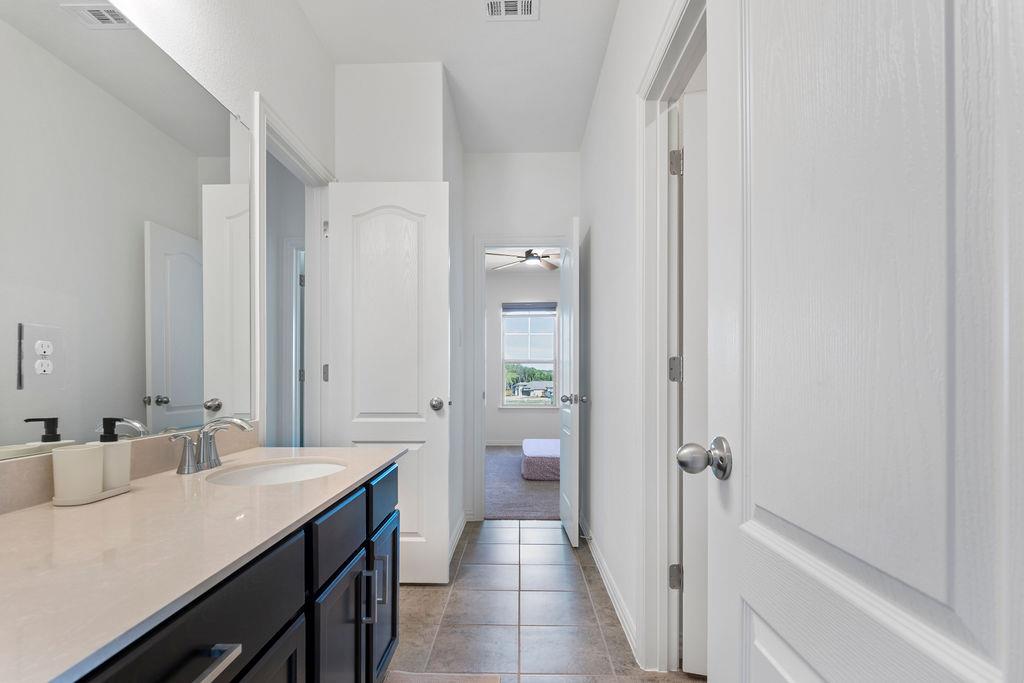 631 Breeze Hollow Lane Georgetown TX 78628