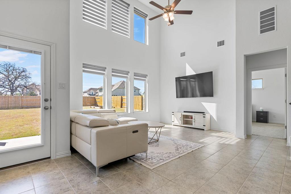631 Breeze Hollow Lane Georgetown TX 78628