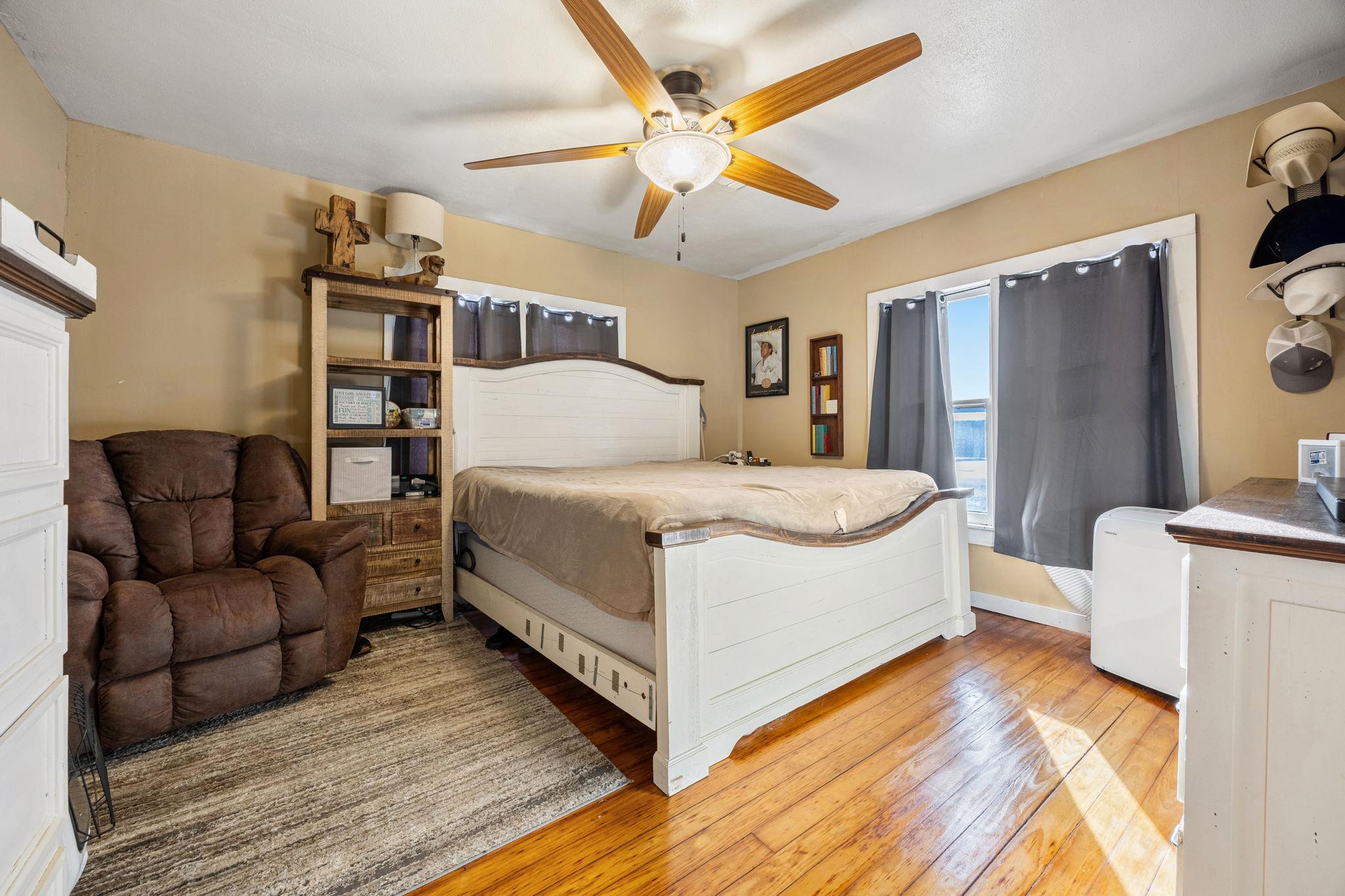 200 College Avenue Florence TX 76527