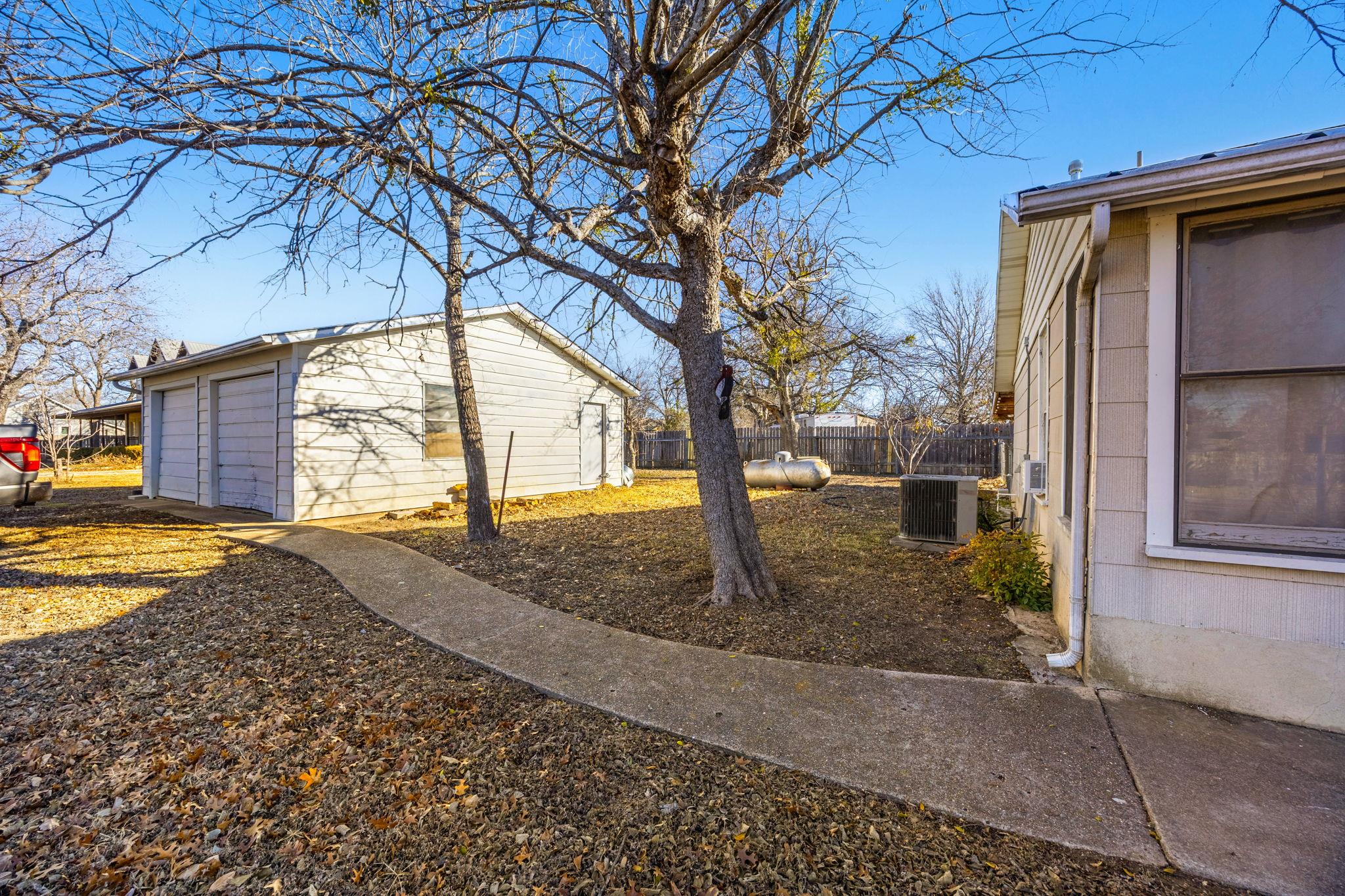 200 College Avenue Florence TX 76527