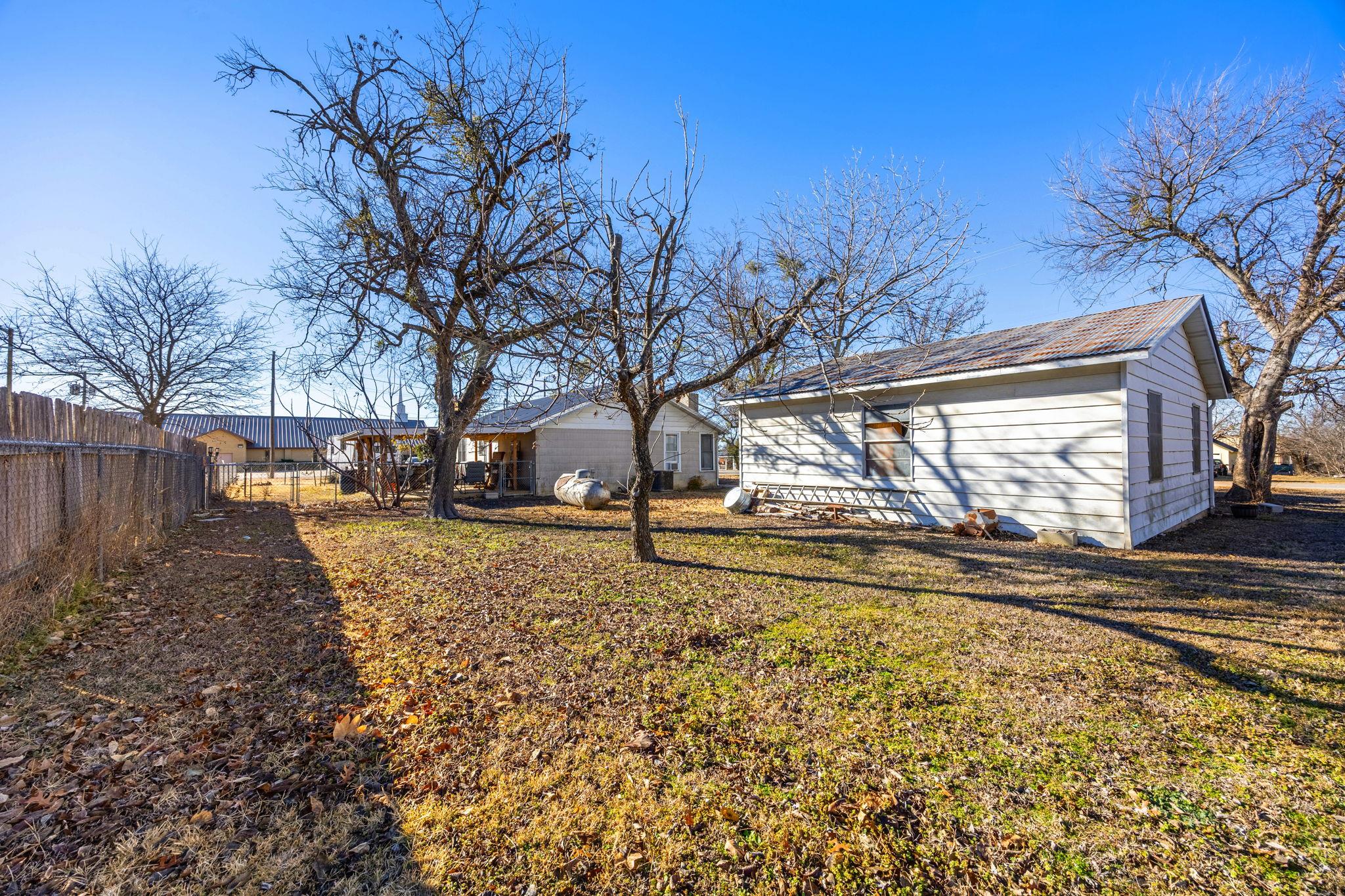 200 College Avenue Florence TX 76527