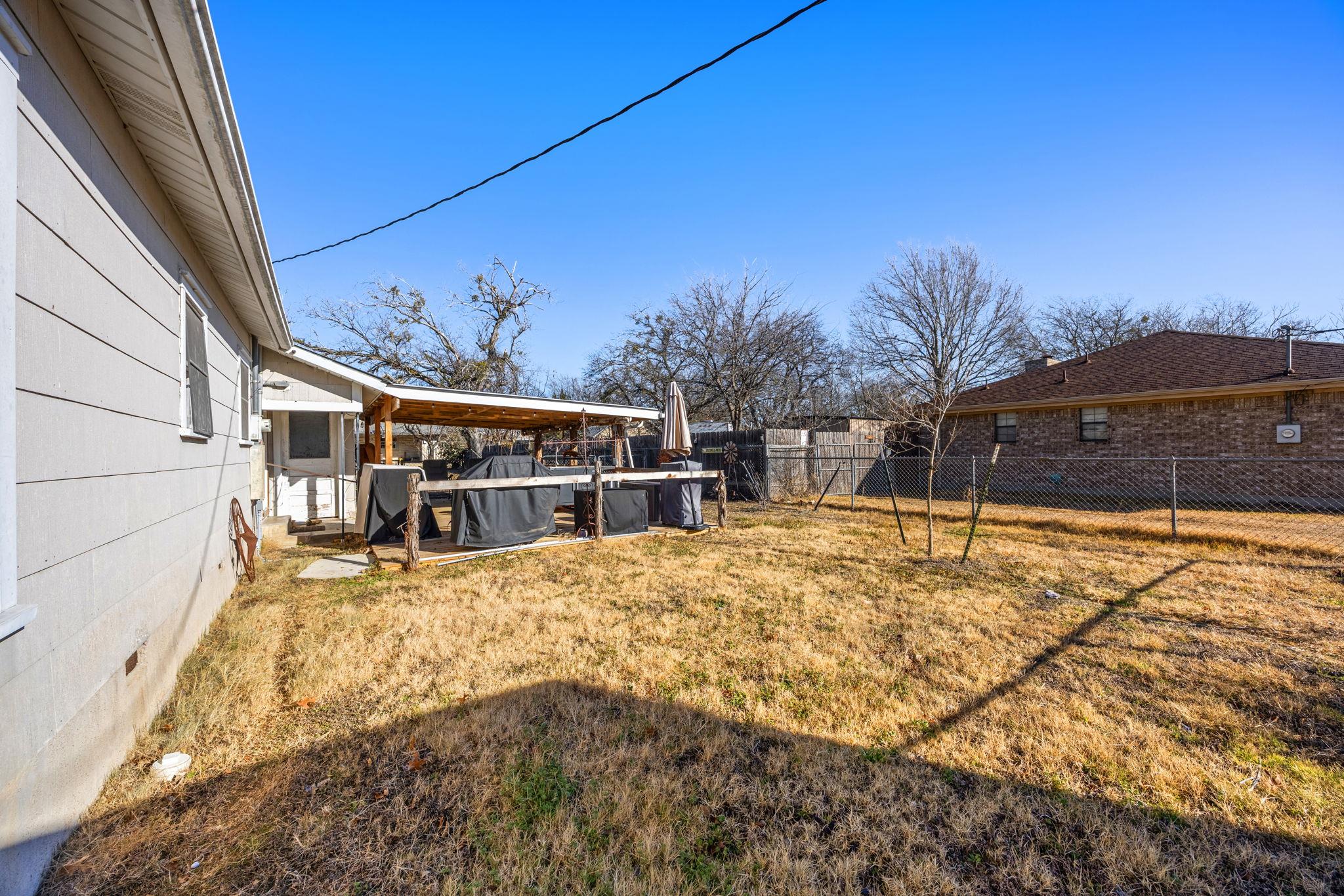 200 College Avenue Florence TX 76527