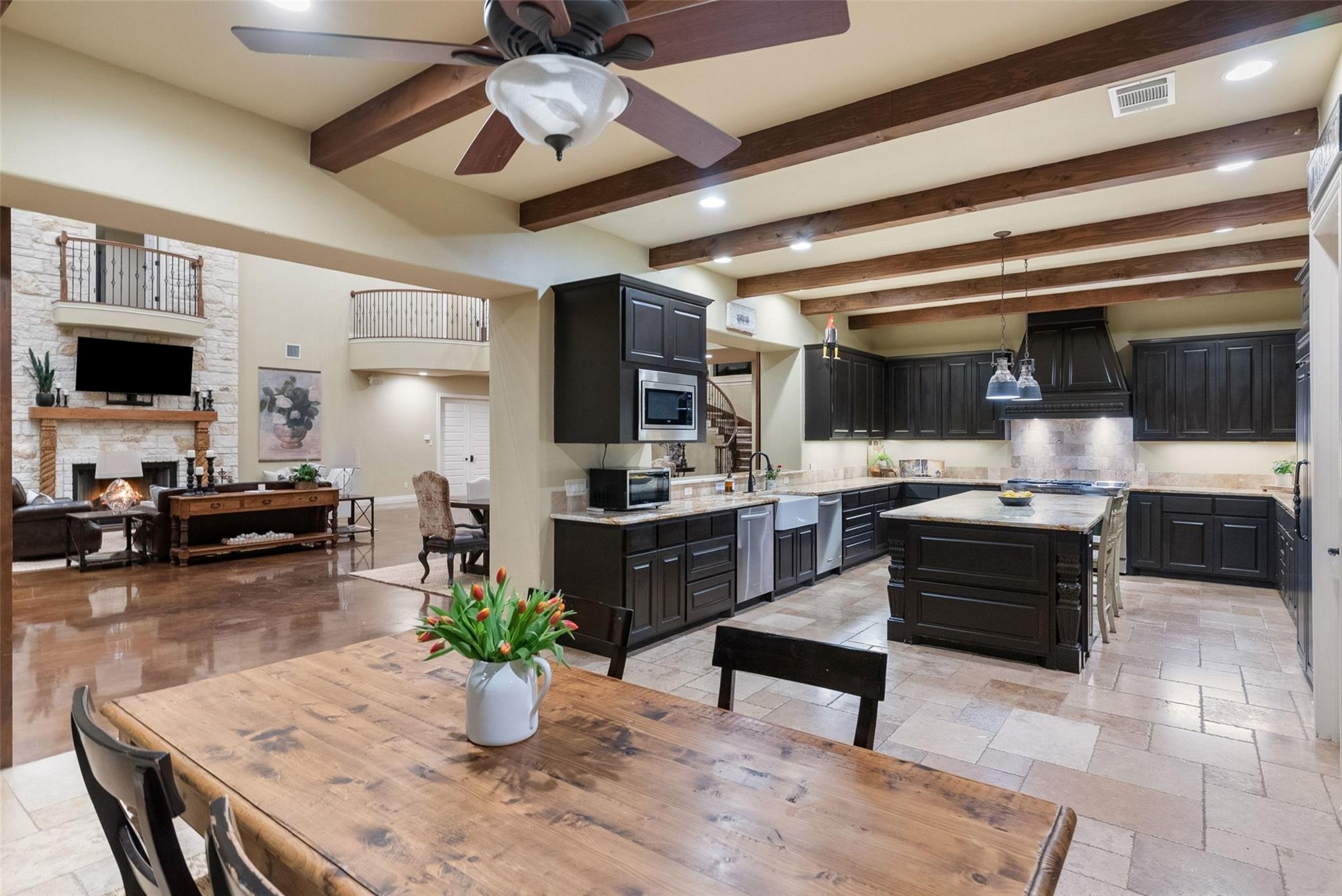 7220 Creek Road Dripping Springs TX 78620