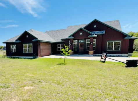1094 Raintree Lane Elgin TX 78621