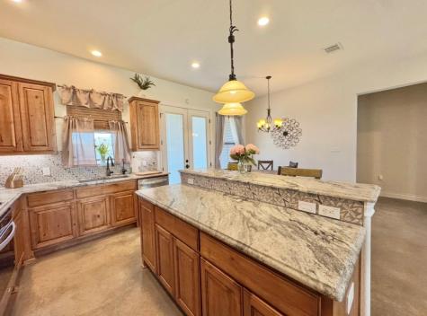 1094 Raintree Lane Elgin TX 78621
