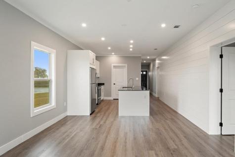 2025 Applewood Drive Lockhart TX 78644