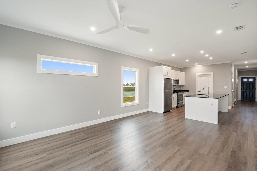 2025 Applewood Drive Lockhart TX 78644