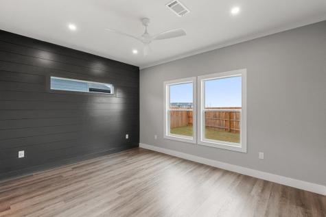 2025 Applewood Drive Lockhart TX 78644