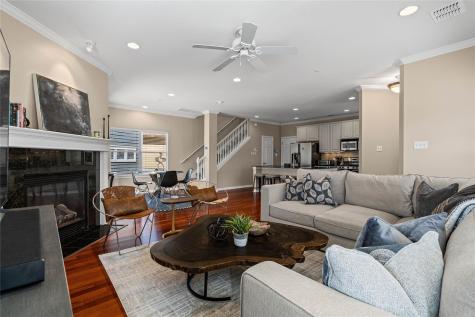 411 W St Elmo Road Austin TX 78745