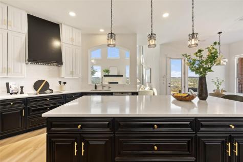2702 Lakehurst Road Spicewood TX 78669