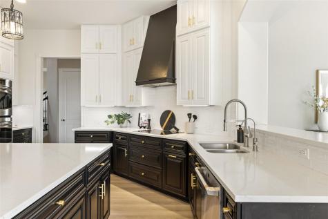 2702 Lakehurst Road Spicewood TX 78669