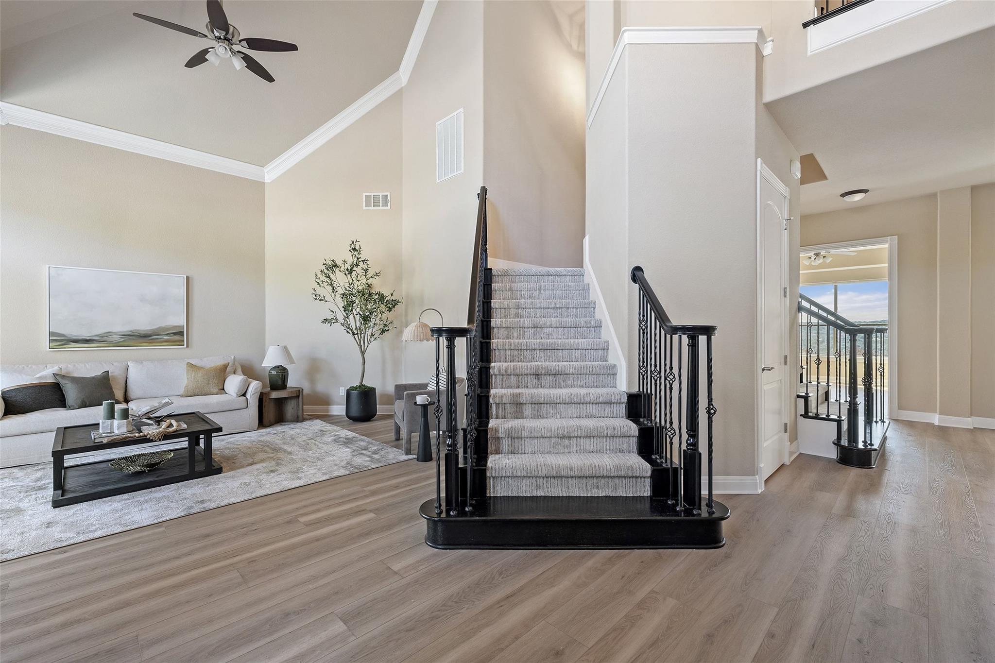2702 Lakehurst Road Spicewood TX 78669