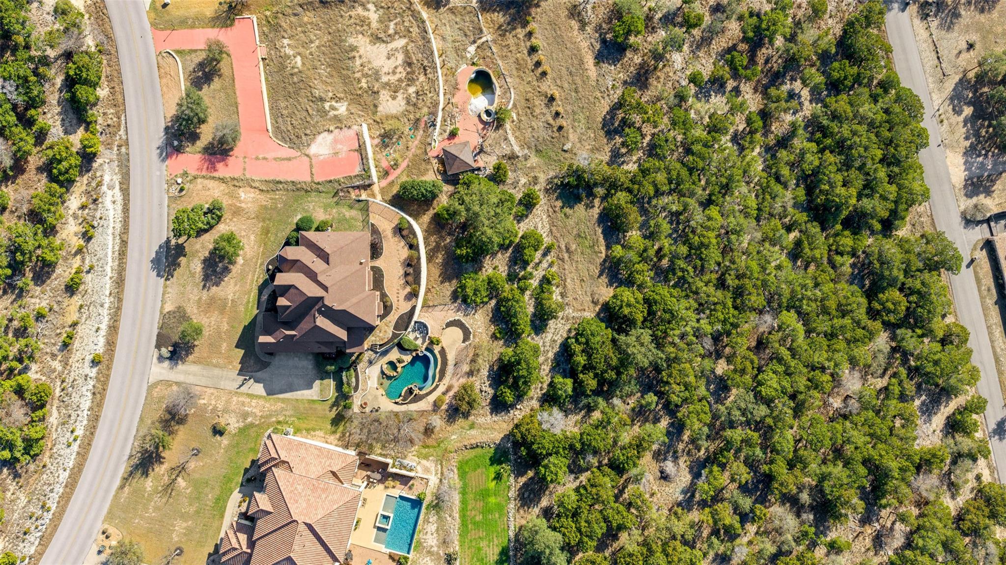 2702 Lakehurst Road Spicewood TX 78669