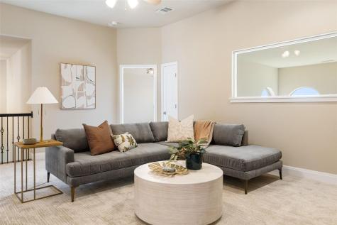 2702 Lakehurst Road Spicewood TX 78669