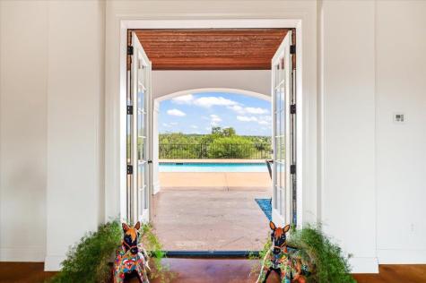 230 Dry Bear Creek New Braunfels TX 78132
