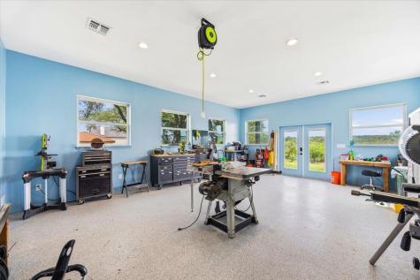 230 Dry Bear Creek New Braunfels TX 78132