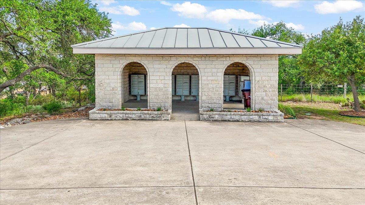230 Dry Bear Creek New Braunfels TX 78132