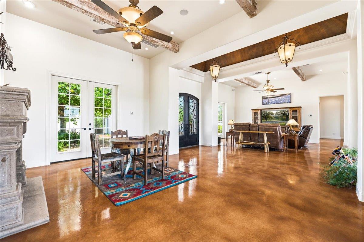 230 Dry Bear Creek New Braunfels TX 78132