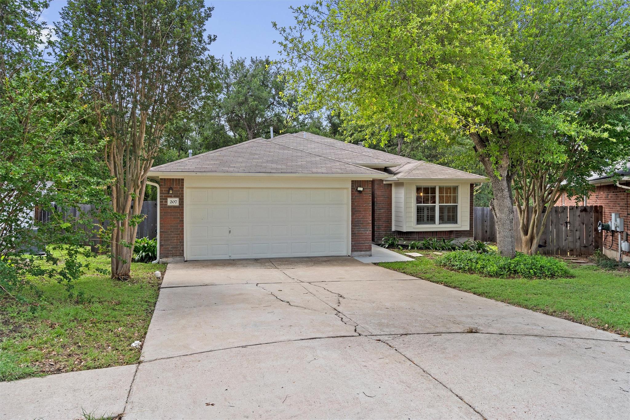 207 Antietam Drive Elgin TX 78621