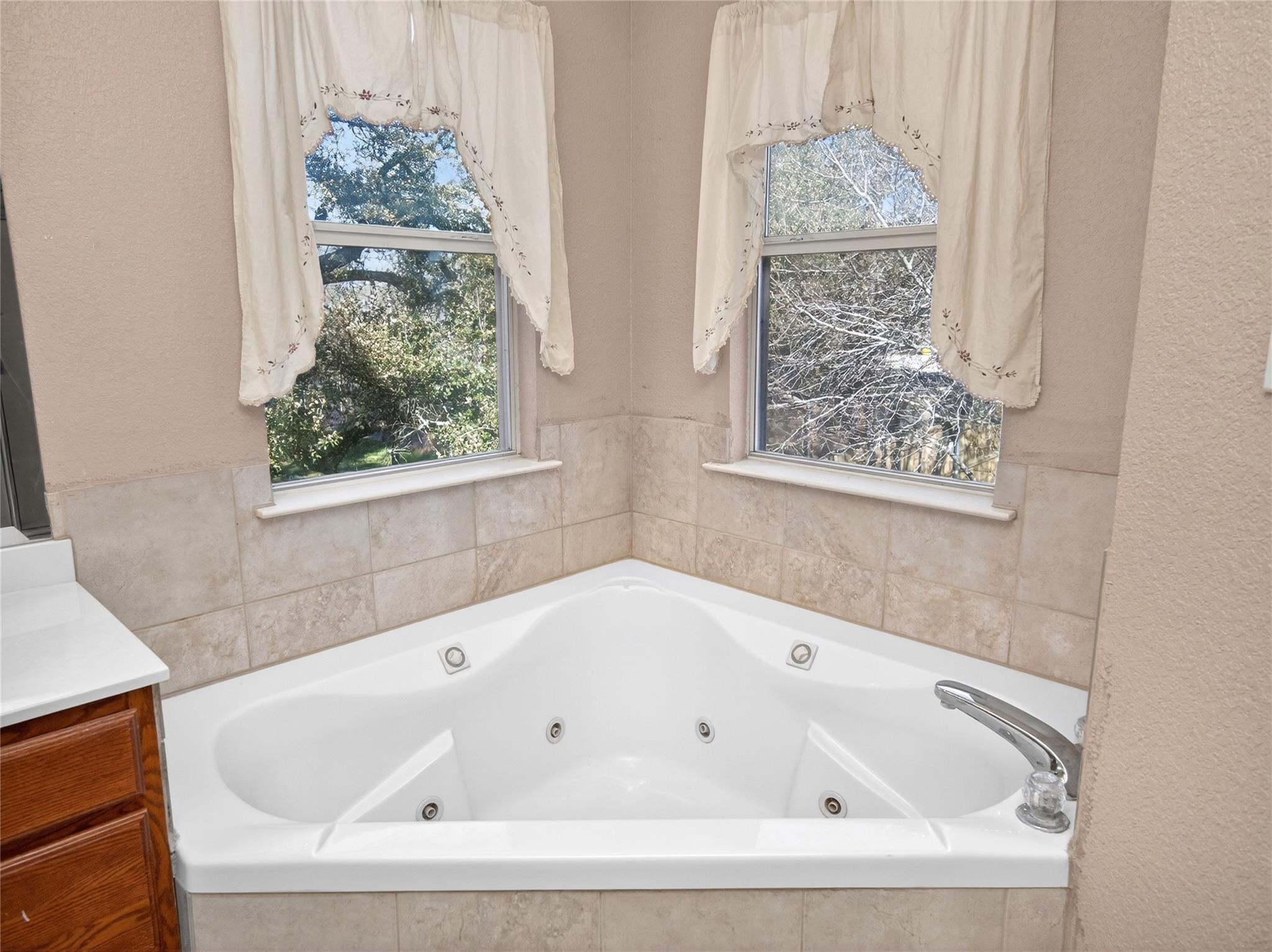 380 Salado Creek Road Salado TX 76571