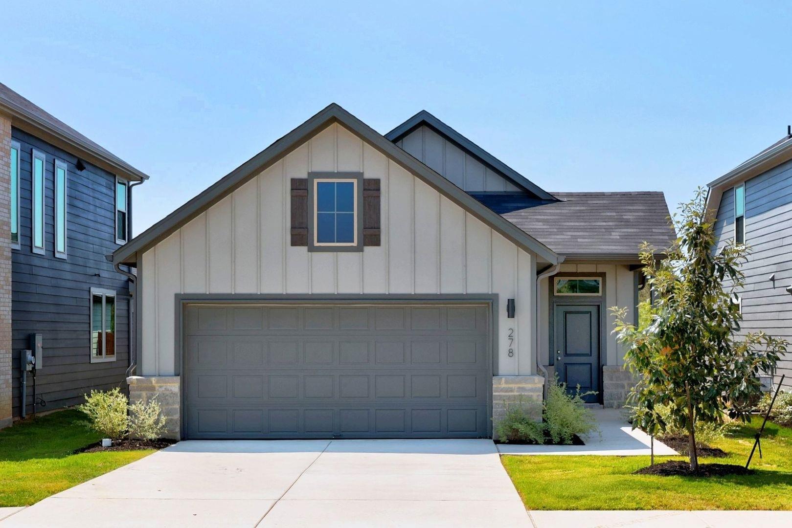 278 Bendecido Loop Elgin TX 78621