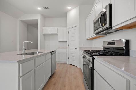 278 Bendecido Loop Elgin TX 78621