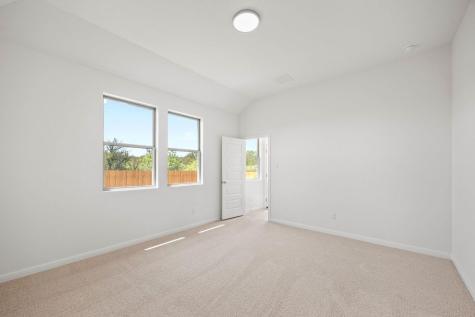 278 Bendecido Loop Elgin TX 78621